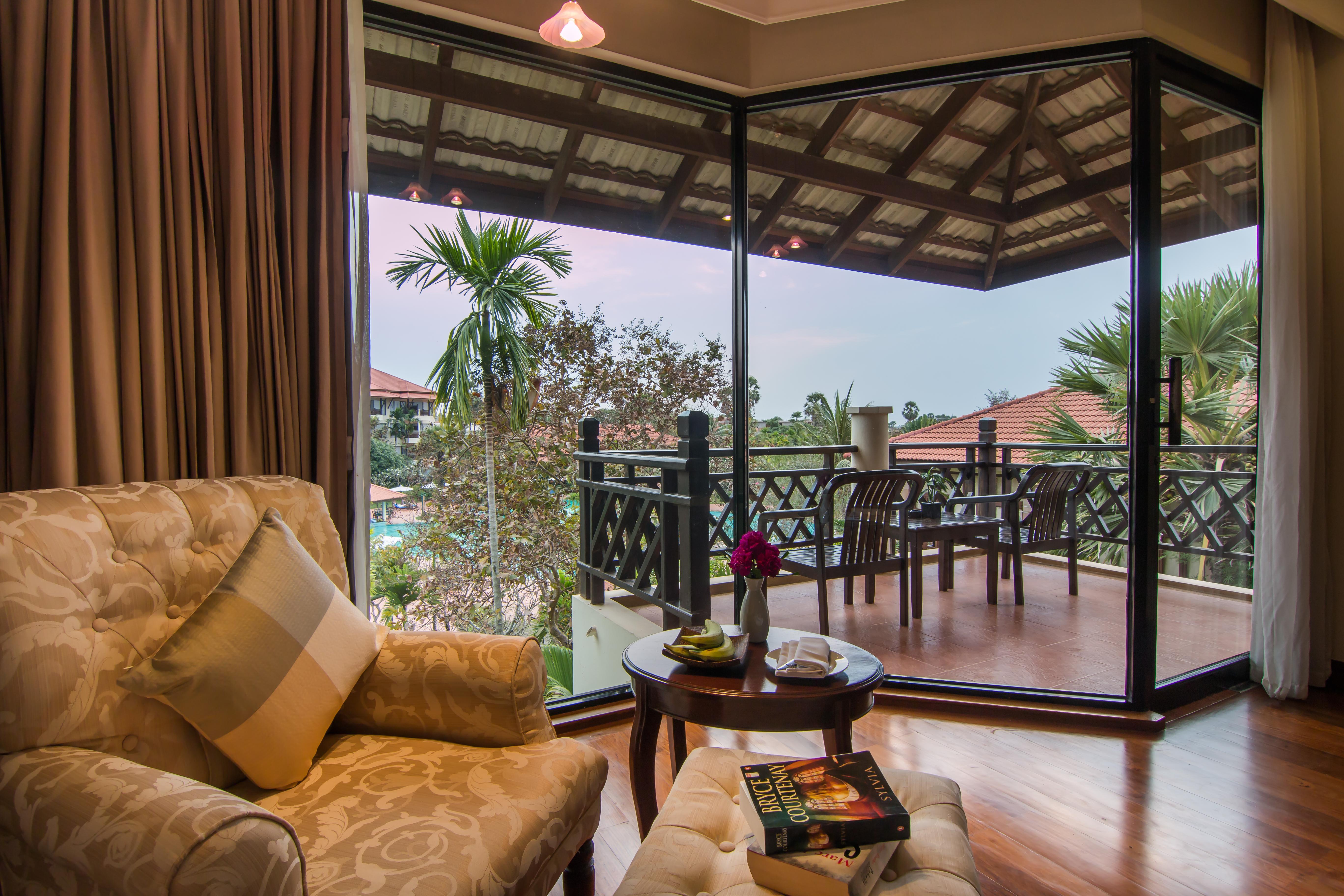 Angkor Palace Resort & Spa Siem Reap Exterior photo
