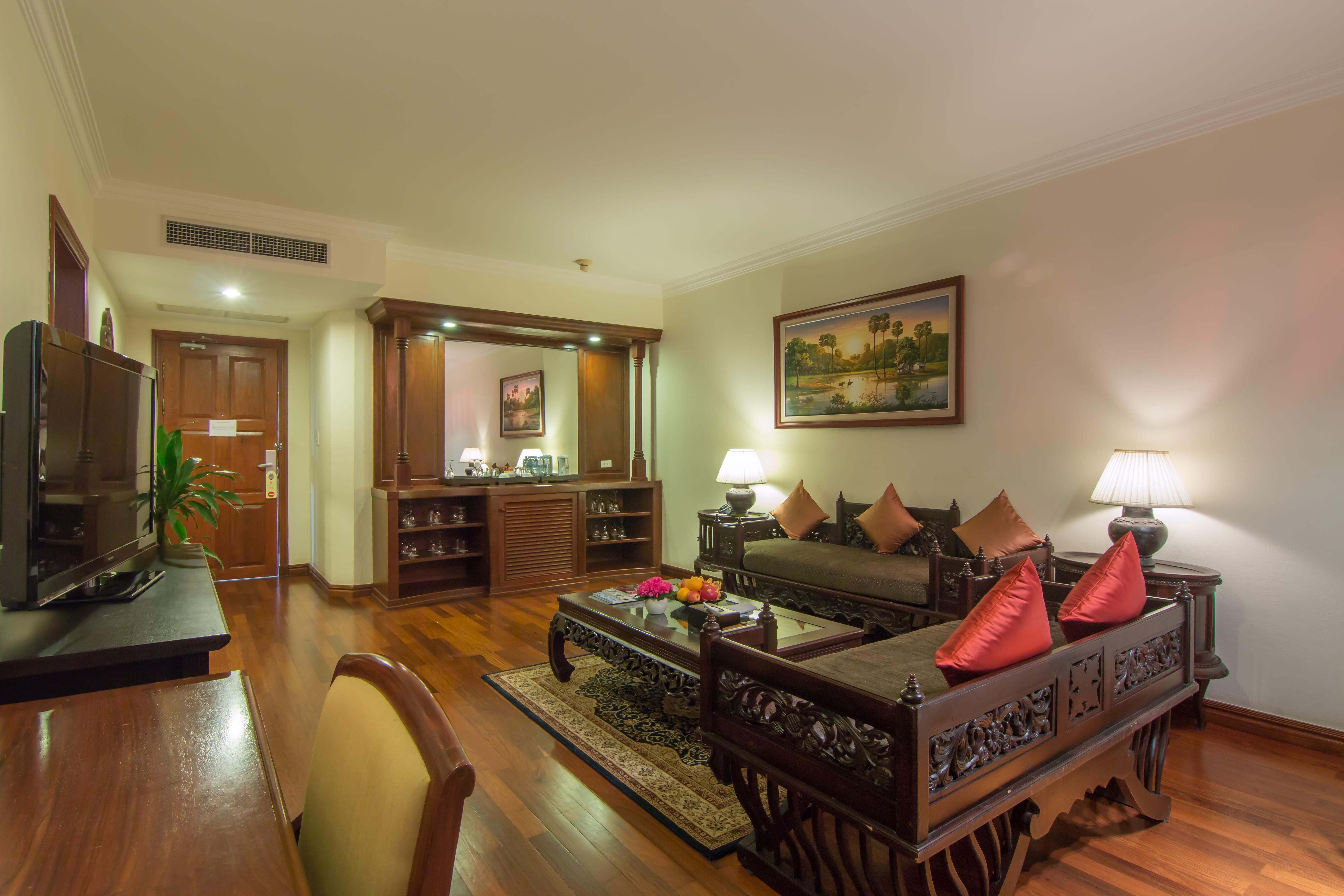 Angkor Palace Resort & Spa Siem Reap Exterior photo