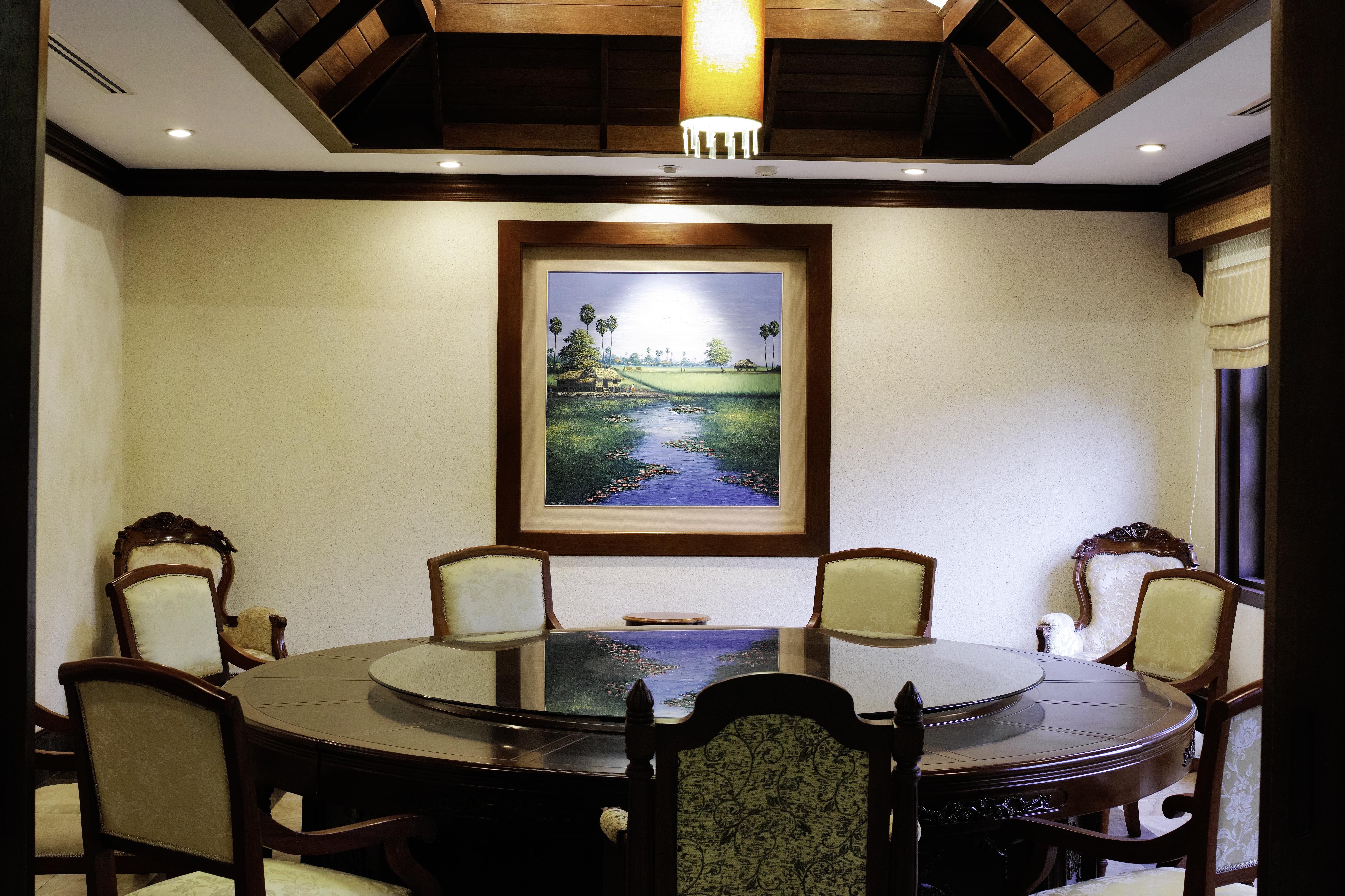 Angkor Palace Resort & Spa Siem Reap Exterior photo